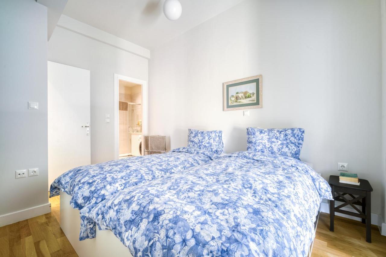 Lovely Sunlit Central Athens 2 Bedroom 2 Bathroom Condo מראה חיצוני תמונה